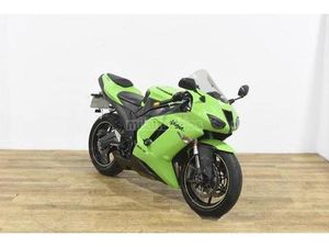 KAWASAKI - ZX 6R
