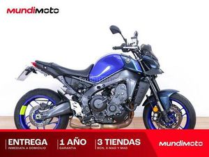 YAMAHA - MT 09