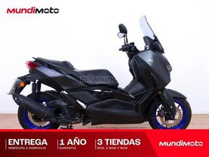 YAMAHA - XMAX 125