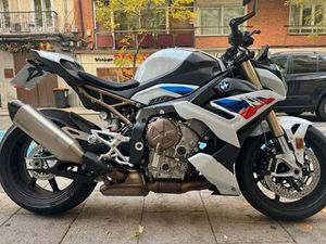 BMW - S1000R