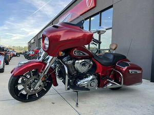 2019 INDIAN CHIEFTAIN LIMITED RUBY METALLIC