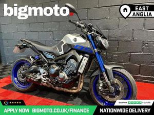 YAMAHA MT-09