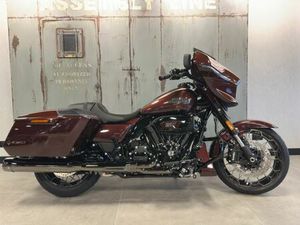 HARLEY-DAVIDSON TOURING STREET GLIDE 1977 CVO 2024 1977 CM3 | MOTO CUSTOM | 161 KM | BORDEAUX | 45160 OLIVET