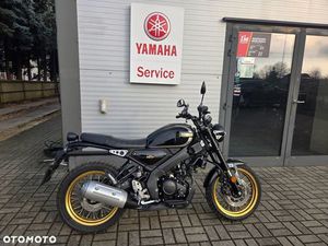 YAMAHA XSR