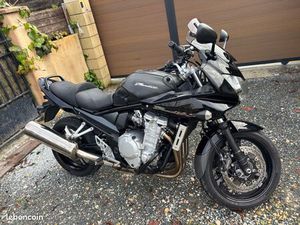 SUZUKI BANDIT 1250S À VOIR