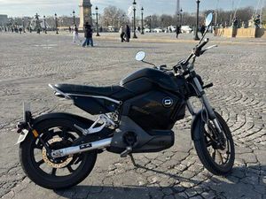 MOTO ÉLECTRIQUE SUPER SOCO TC MAX