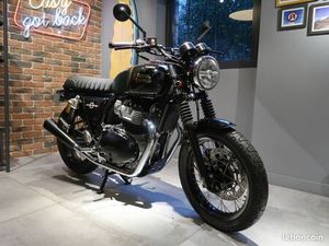 ROYAL ENFIELD INTERCEPTOR 650