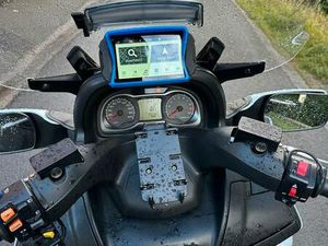 ② SUZUKI BURGMAN 650