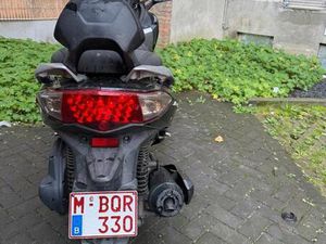 ② SYM JOYMAX 125I ABS