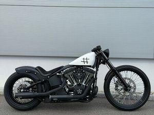 FXSTBI NIGHT TRAIN BOBBER