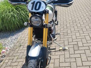 TRIUMPH SCRAMBLER 1200 XE