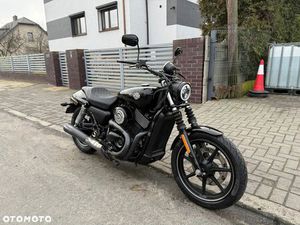 HARLEY-DAVIDSON STREET 750
