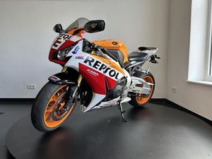 HONDA CBR 1000 RR ABS *REPSOL ERSTE HAND*