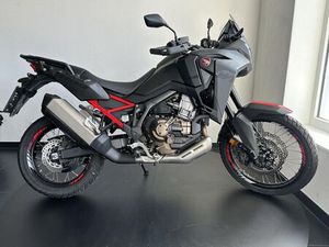HONDA CRF 1100 AFRICA TWIN DCT*ERSTE HAND/ WENIG KM*