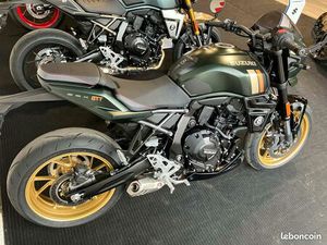 SUZUKI GSX-8 TT SOUS GARANTIE CONSTRUCTEUR
