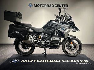 BMW R1250GS |PERFORMANCE|VÄSKOR|AKRAPOVIC|606MIL • 2023