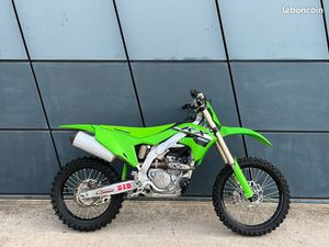 KAWASAKI 250 KX 2024 (110/MOIS)