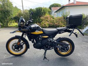 ROYAL ENFIELD HIMALAYAN 450