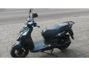 SYM ORBIT 2014, GEEL KENTEKEN — SCOOTERS | SYM — MARKTPLAATS