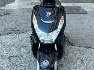 SCOOTER KISBEE 4T 2025