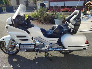 ECHANGE HONDA GL 1800 GOLDWING