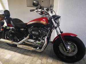 SEHR SCHÖNE GEPFLEGTE SPORTSTER XL1200 CUSTOM NUR 12000KM CANTON BERNE -