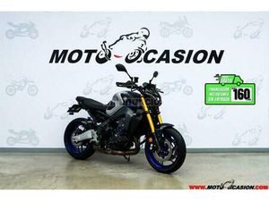 YAMAHA - MT 09
