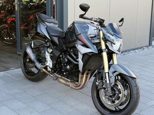 SUZUKI GSR 750 *TOP ZUSTAND*ZUBEHÖR*SCHECKHEFT*