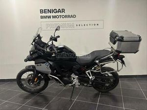 BMW - F 900 GS