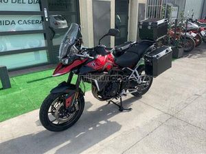 TRIUMPH - TIGER 900