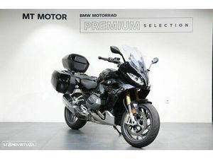 BMW R 1250 RS TRIPLE BLACK