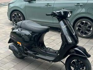 VESPA S50 4V — SCOOTERS | VESPA — MARKTPLAATS