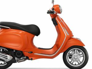 VESPA PRIMAVERA 50 E5 WEIHNACHTSSPECIAL!