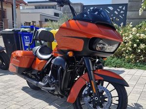 HARLEY-DAVIDSON ROAD GLIDE SPECIAL