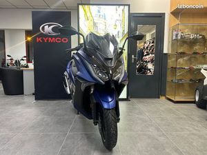 KYMCO AK 550