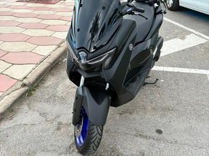 YAMAHA NMAX