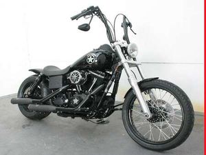 HARLEY-DAVIDSON DYNA STREET BOB