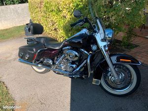 MOTO ROAD KING CLASSIC