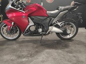 HONDA VFR 1200