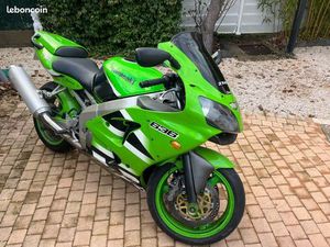 KAWASAKI NINJA ZX-6R 36