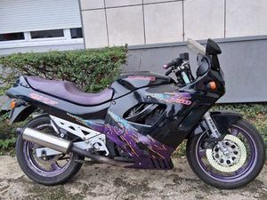 SUZUKI 750 GSXF