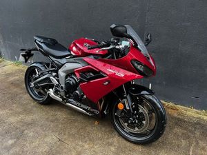 TRIUMPH  DAYTONA 660 2025 660 CM3 | MOTO SPORTIVE | 3 872 KM | ROUGE | 77340 PONTAULT COMBAULT