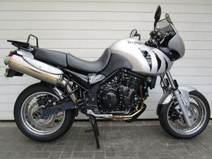 TRIUMPH TIGER 955I VIELE EXTRAS TOPZUSTAND
