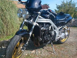 TRIUMPH SPEED TRIPLE 955I T509