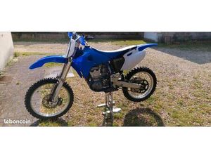 MOTO CROSS YAMAHA 400 YZF