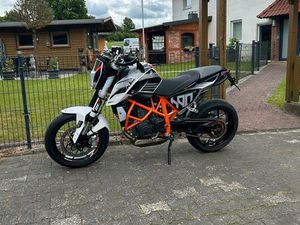 KTM DUKE 690 2014 A2