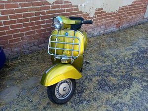 VENDO VESPA GTR DE 1979 SAMORA CORREIA