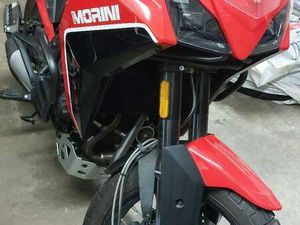 MOTO MORINI X-CAPE ROSSO