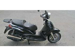 PIAGGIO BEVERLY 500 500 I.E. NERO