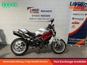 DUCATI MONSTER 1100 1078 CC